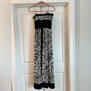 Nicole Miller Collection Column Gown